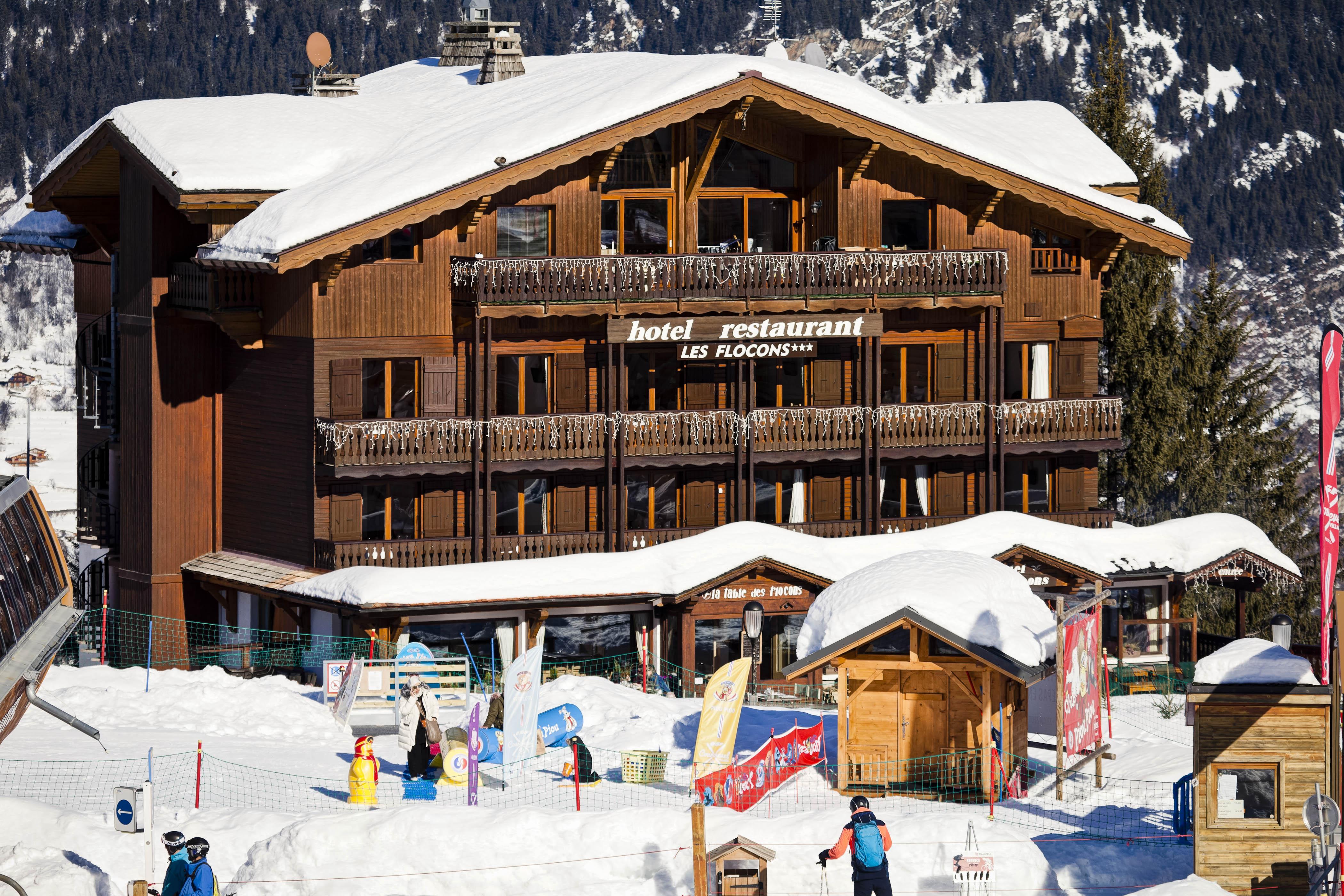 Hotel Les Flocons Куршевель Экстерьер фото