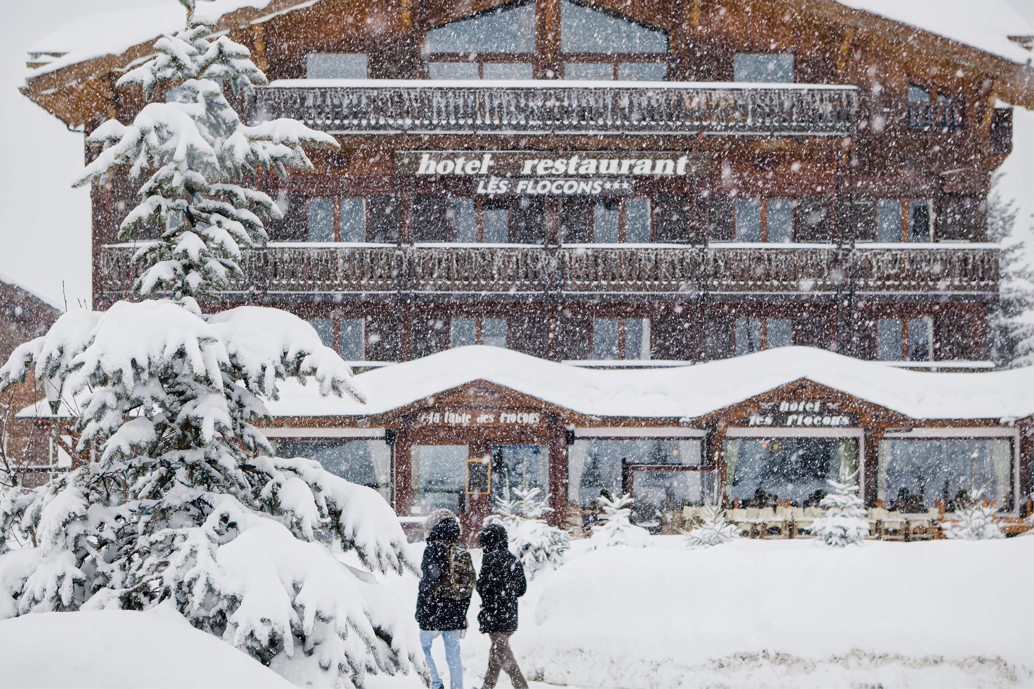 Hotel Les Flocons Куршевель Экстерьер фото