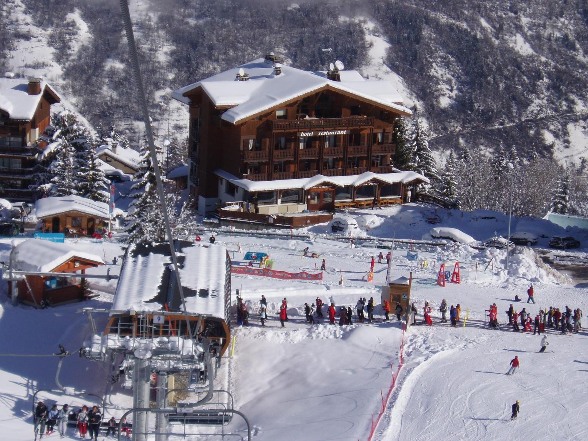 Hotel Les Flocons Куршевель Экстерьер фото