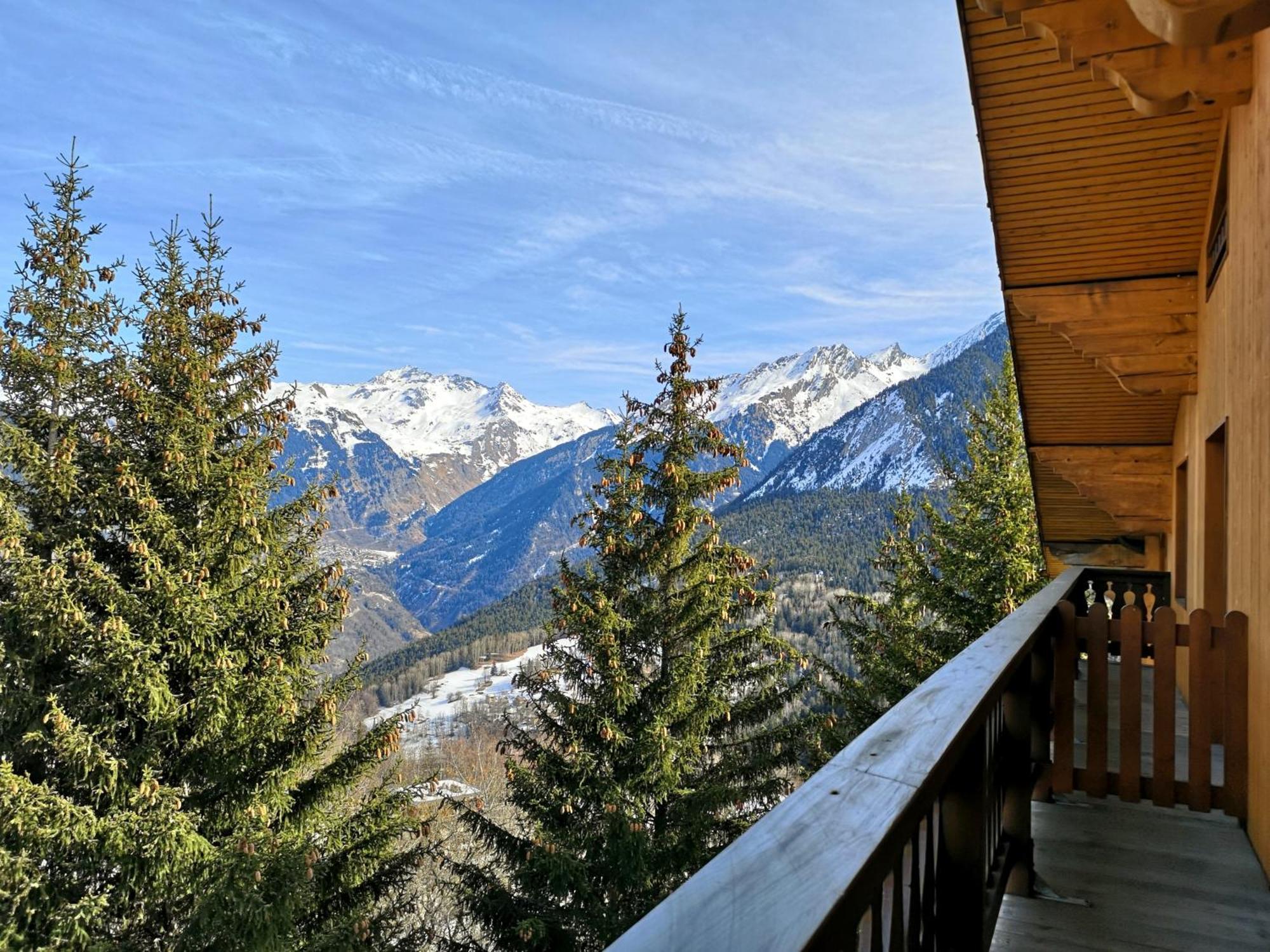 Hotel Les Flocons Куршевель Экстерьер фото