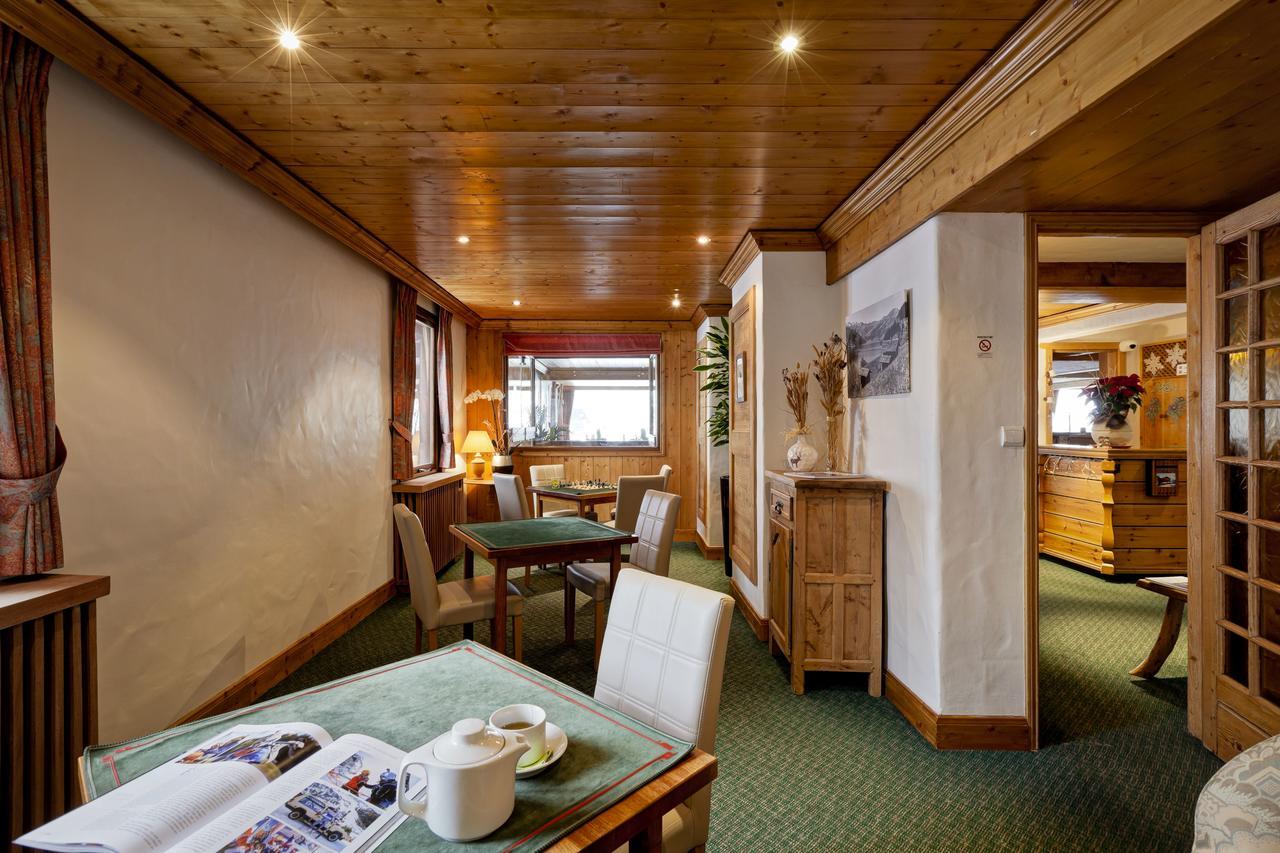 Hotel Les Flocons Куршевель Экстерьер фото